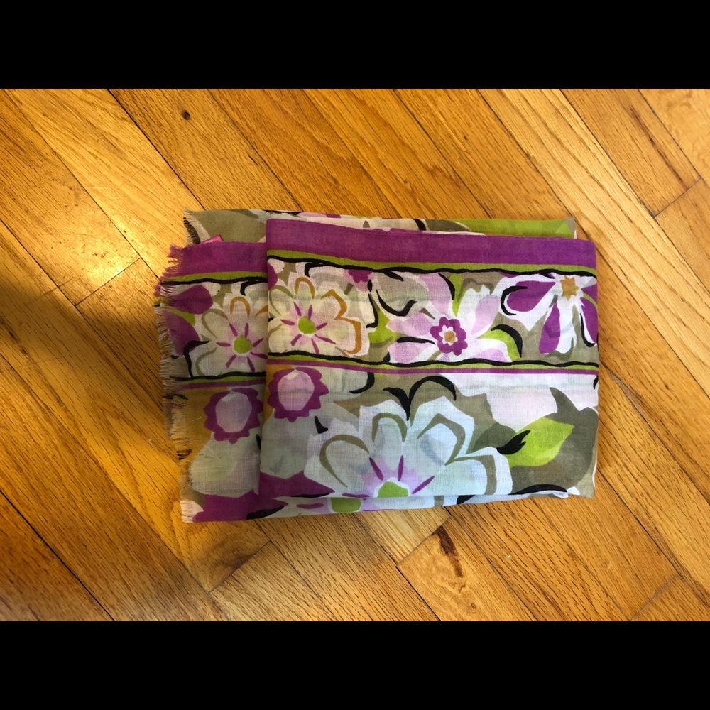 Vera Bradley scarf